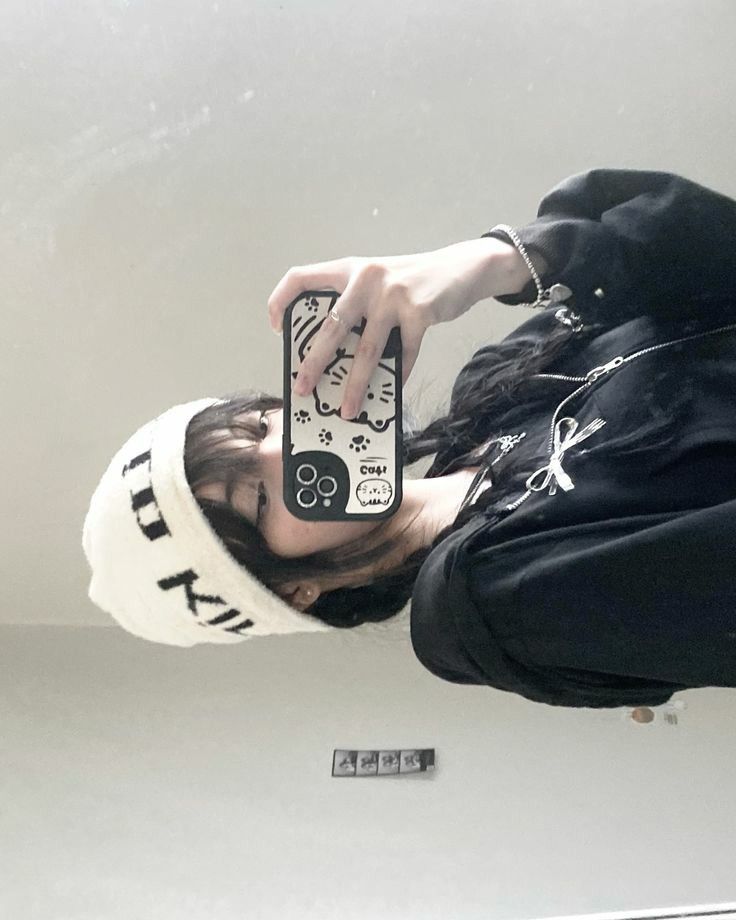 𝜗ৎ mᥲһ᥆ '𖦹 tweet media