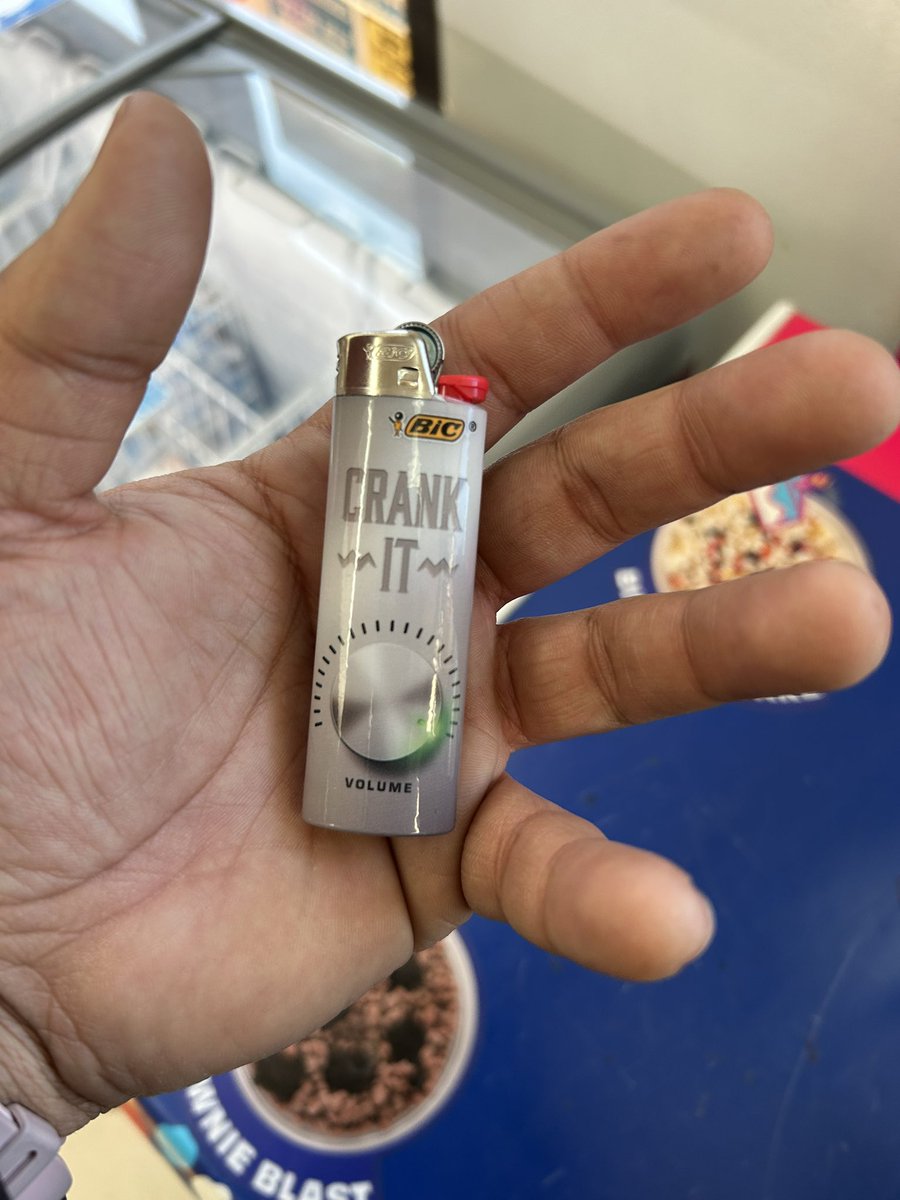 penelope visions, psychic of orange tweet media