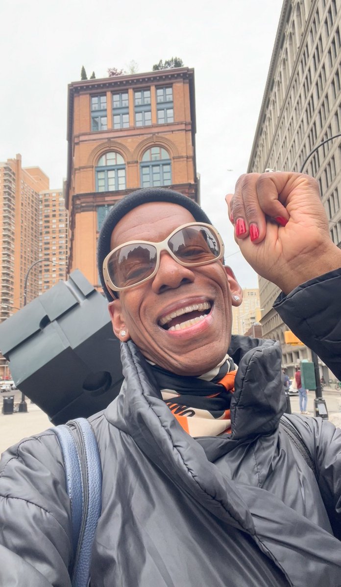 SHINE ✨ Relentlessly! Empowering Message for Self Growth | LIFE! by Blane Charles
youtube.com/shorts/GKxriUW…