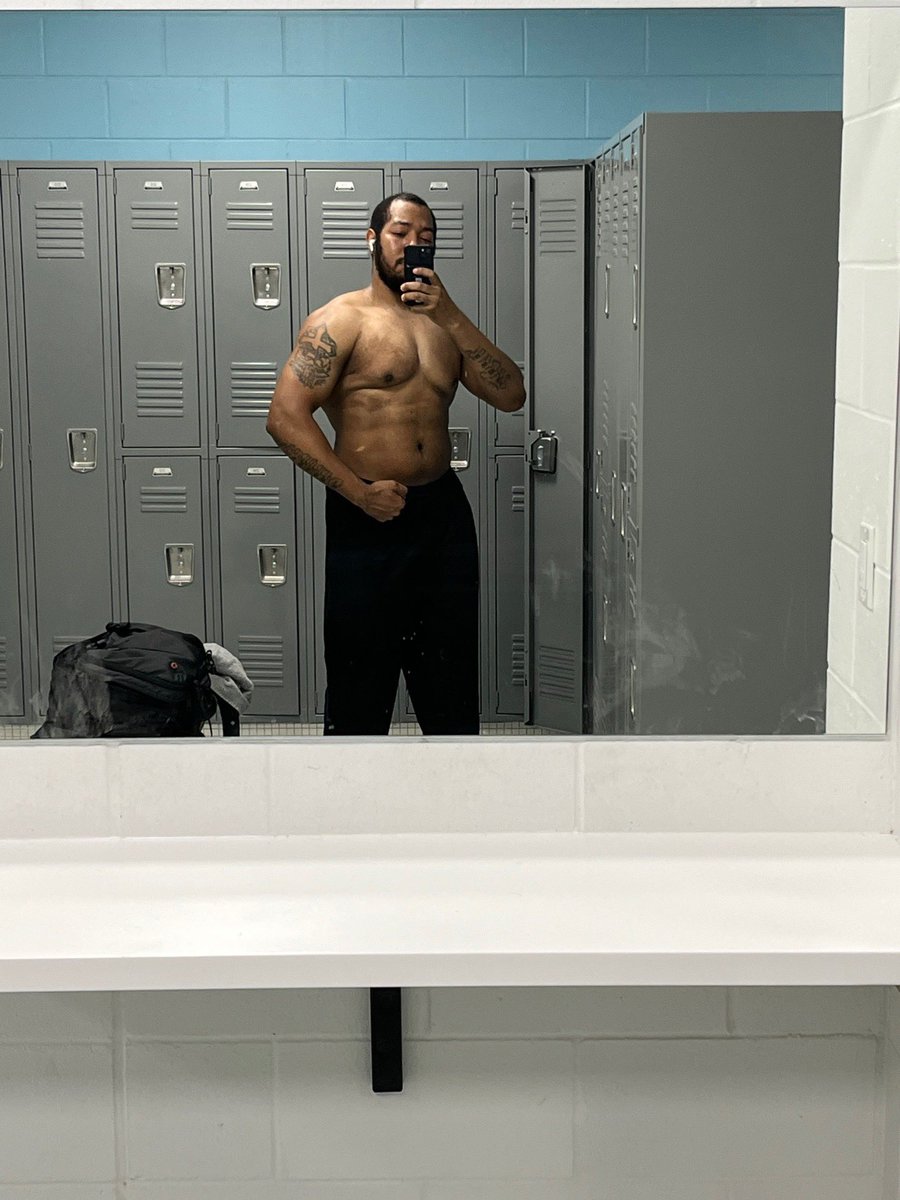 SmarttGuy92's tweet image. Post workout gym pics 
🏋🏿‍♂️💪🏿🔥🔥🔥🔥🔥
#gymresults 
#gymprogress 
#gymtok 
#gymmotivation 
#fyp