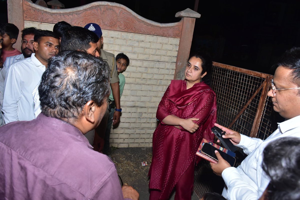Collector Mandsaur tweet media