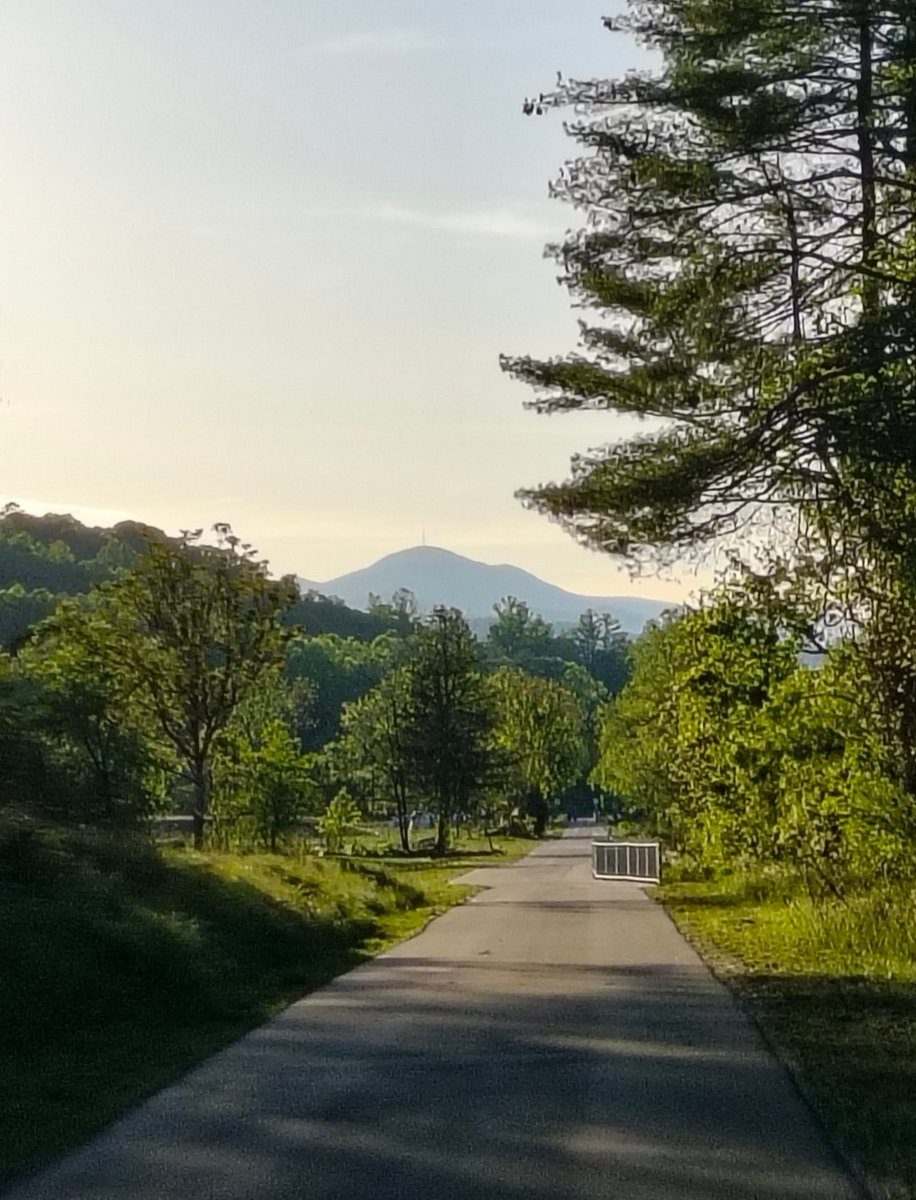neverinside's tweet photo. The bike ride from yesterday. https://t.co/ree2VhHk91