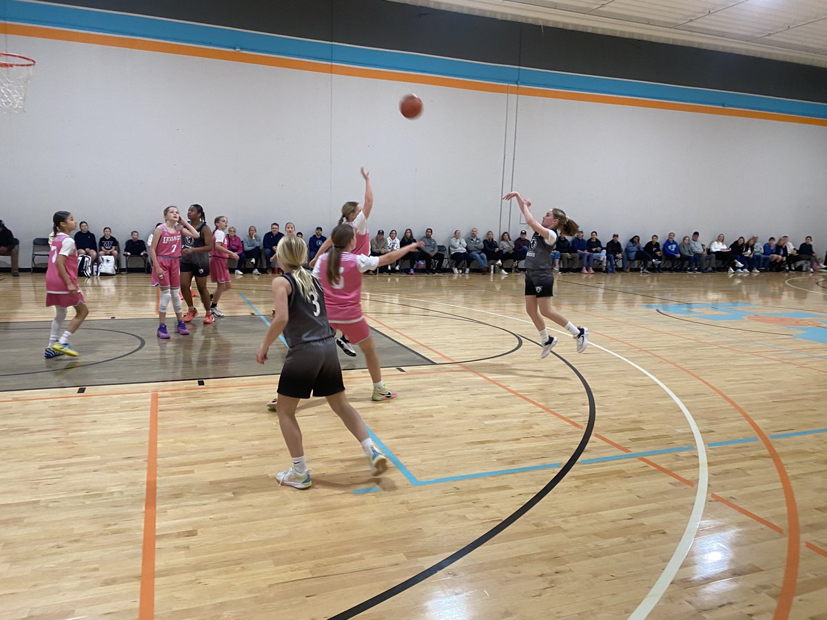 Legacy_HoopsAAU's tweet image. Thank you @MnBobcats for attending our Legacy Classic! 🫡 We appreciate your support. It was fun having your teams and we hope to have you back soon. Best of luck the rest of the season. 🖤🩵🧡 #LegacyClassic #Legacy #LegacyHoops #MoreThanBasketball 

legacyhoops.com/basketball-tou…