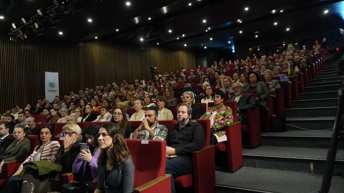 Kardelen Atesci tweet media