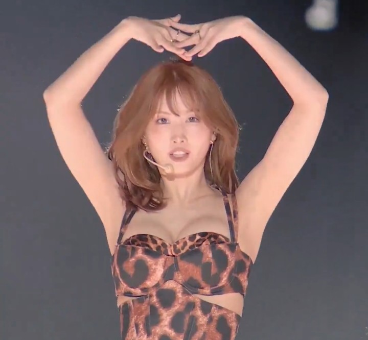 Momo Lovers tweet media