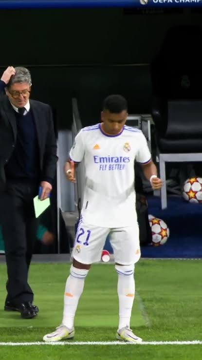 Woury_RM 🇸🇳🤍 tweet media