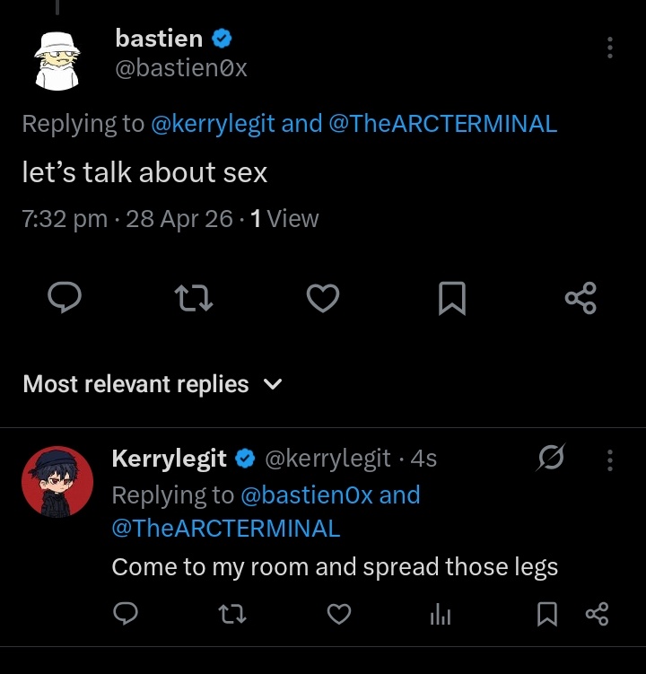 Kerrylegit tweet media