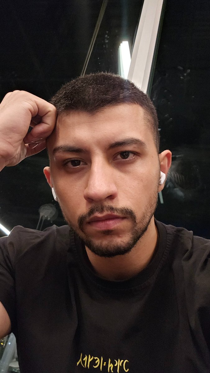 YKarakann's tweet photo. prime dönemi biten erkek saçı https://t.co/dvWHqwABlH