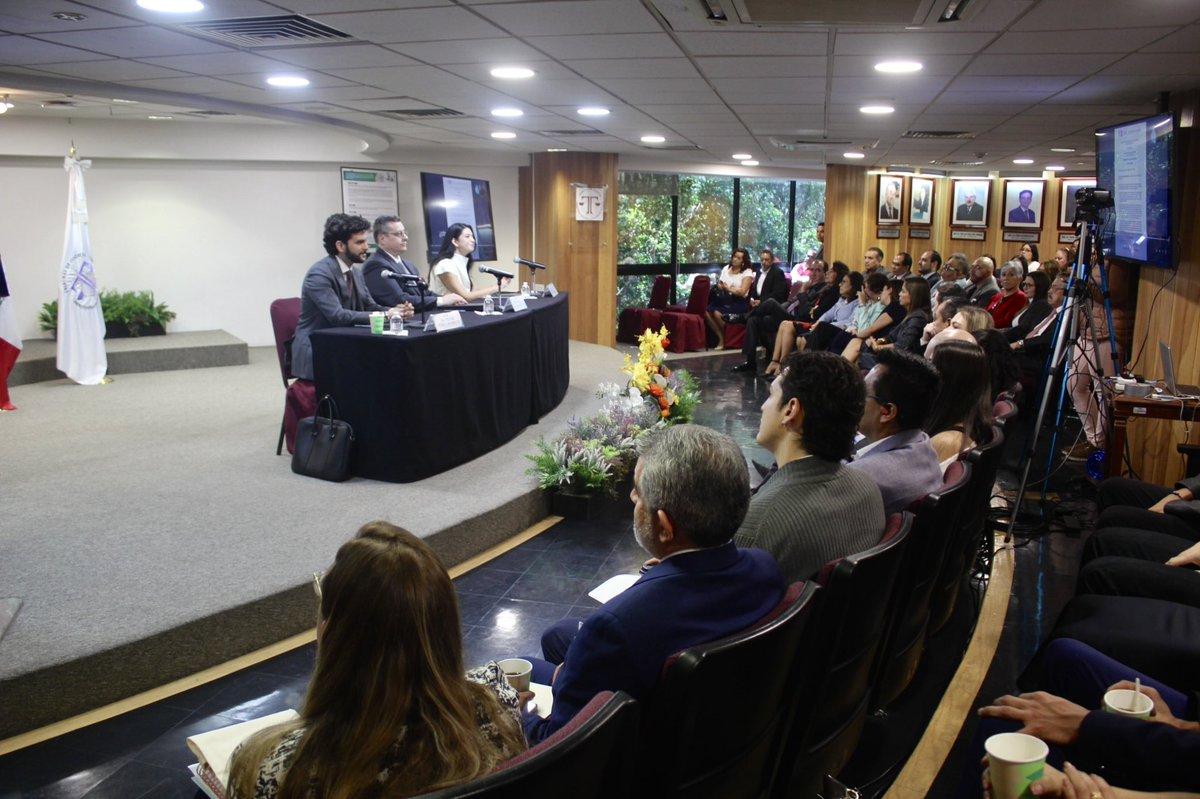 TJA_CDMX's tweet image. El día de hoy se presentó la fuente digital para traducir textos a braille ♿📄, en colaboración con @InfoCdMex y Víctor Tubilla 💡.

Seguimos impulsando la accesibilidad en la justicia. ⚖️

#Inclusión #Accesibilidad #TJACDMX