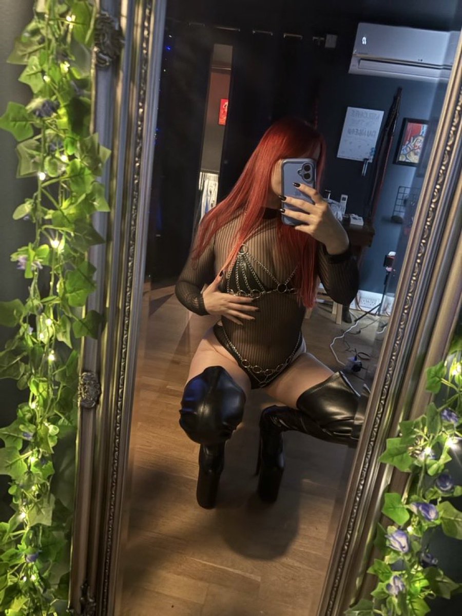 DimaDominatrice's tweet photo. #Findom #Dominatrice #PapiSoumis https://t.co/BIXQtbt7gB