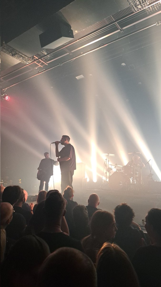 asevgraff's tweet photo. @Thetwilightsad @Botanique 26/04/25... https://t.co/opiak8IGOE