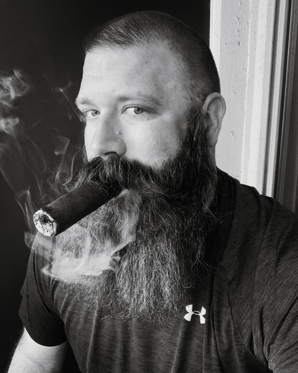 CigarBeards tweet media