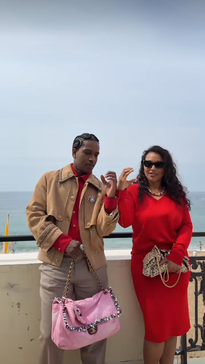 เปิดมาติ่ง tweet media