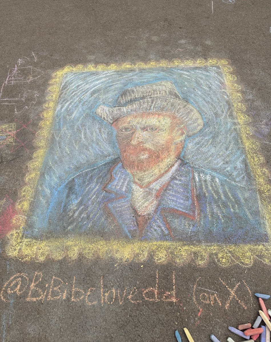 BiBibelovedd's tweet photo. my life is full of whimsy and joy (˶ˆᗜˆ˵) https://t.co/5bdKLIGeWN