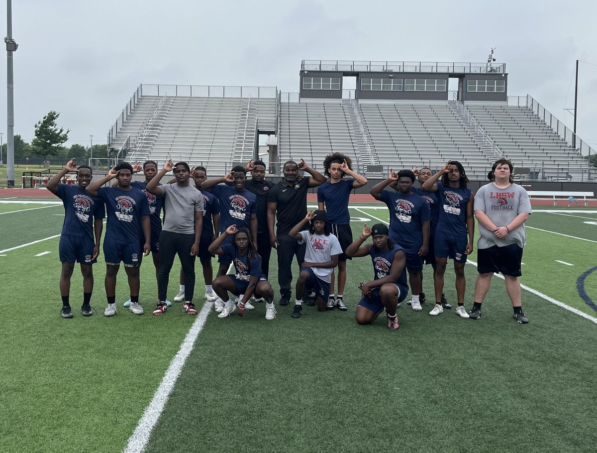 Life Waxahachie Football tweet media