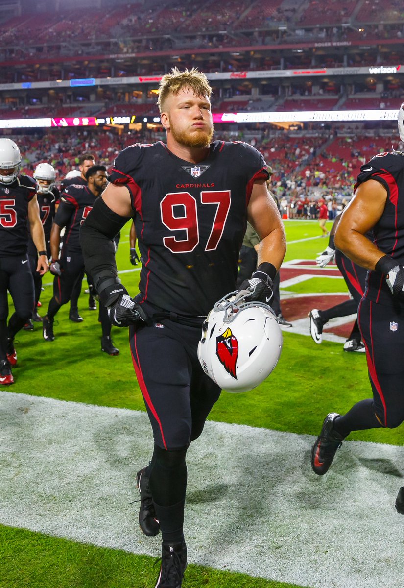 MLFootball's tweet image. 🚨🚨HEARTBREAKING NEWS🚨🚨

Former #NFL defensive end Josh Mauro has sadly passed away at 35 years old, his family announced.

Mauro played eight seasons for the #Cardinals, #Giants, #Raiders, and #Jaguars.

Josh had 130 tackles and 5 sacks during his career.

Rest in peace 🙏🕊️