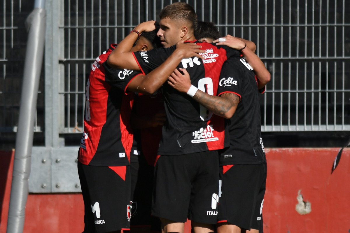 Newell's Juveniles tweet media