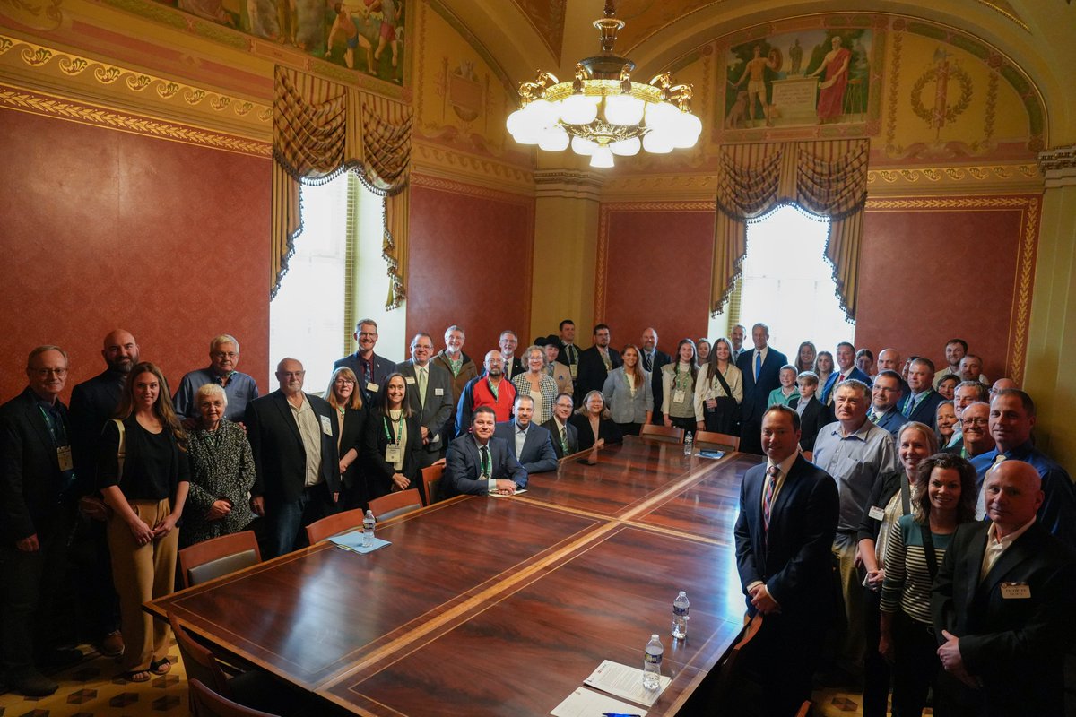 Leader John Thune tweet media