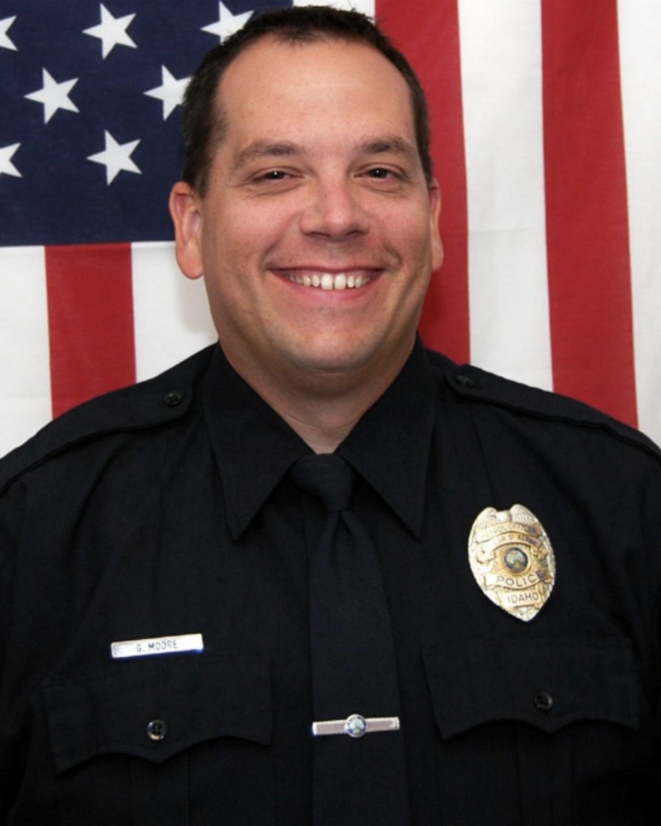 IdahoCops's tweet photo. Today, we celebrate the life and service of Sergeant Gregory Moore.  He was called. He served. He made a difference.  https://t.co/UEFV2sLcHq https://t.co/sZZNWlmNY3