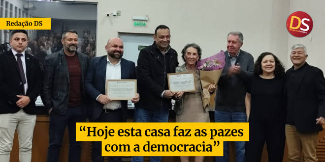 ds_pt's tweet photo. Lula está certo: o campo progressista sucumbiu ao neoliberalismo | Maria Inês Nassif

E sucumbirá em eleições se não atentar para o fato histórico, inegável, irreprimível, incontestável, de que a luta de classes é inerente ao capitalismo.

🔗 https://t.co/jF7GAtLVdR https://t.co/MrzqJu9wNN