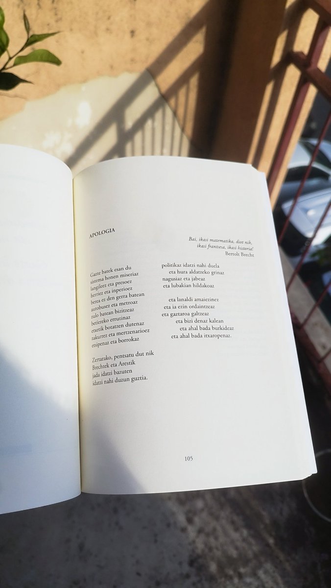 PeioAr's tweet photo. Ez ditut inoiz hemen partekatzen idazten ditudan gauzak, lotsatzen bainau :)
Baina honek ilusio nahikotxo egiten dit https://t.co/CcGZ4Wdbog