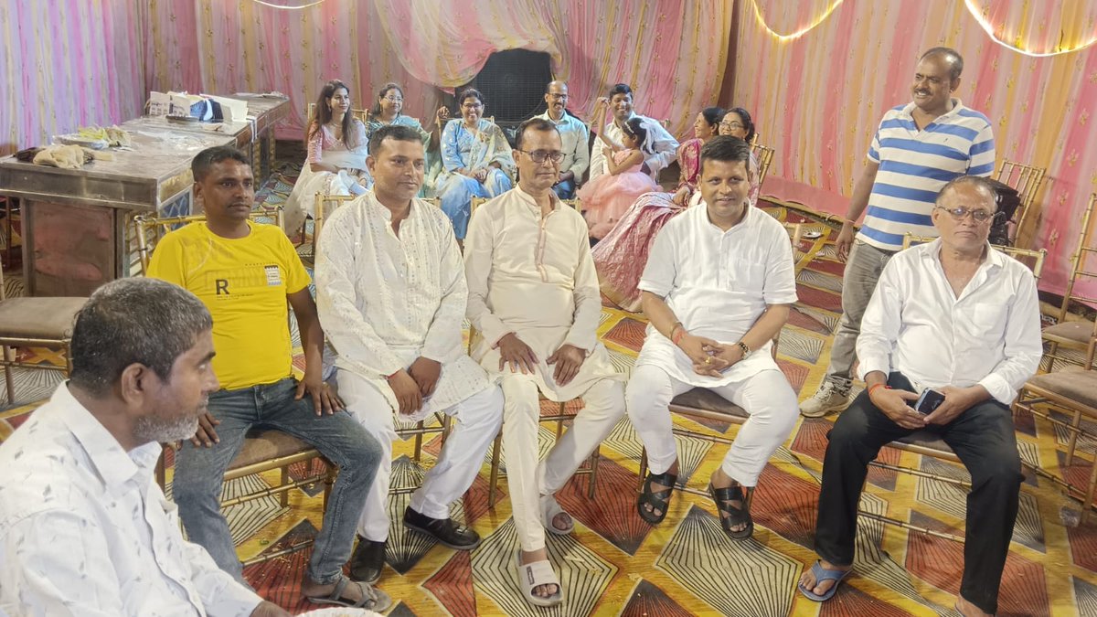 Shishir4Patna's tweet image. ईश्वर से प्रार्थना है कि उनका नया आशियाना सुख, शांति, समृद्धि एवं सकारात्मक ऊर्जा से सदैव परिपूर्ण रहे तथा परिवार में खुशहाली बनी रहे। 

#GrihaPravesh #NewHome #Blessings