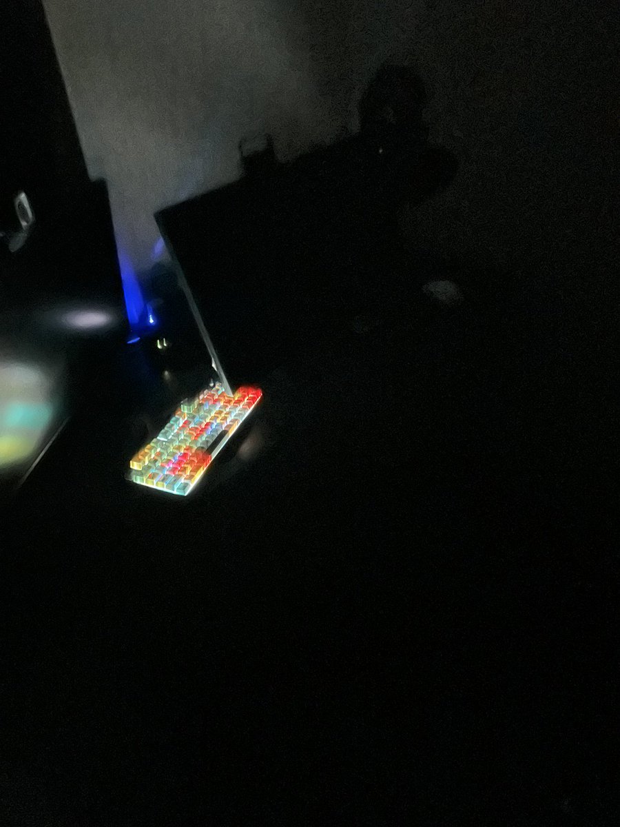 ラグ tweet media