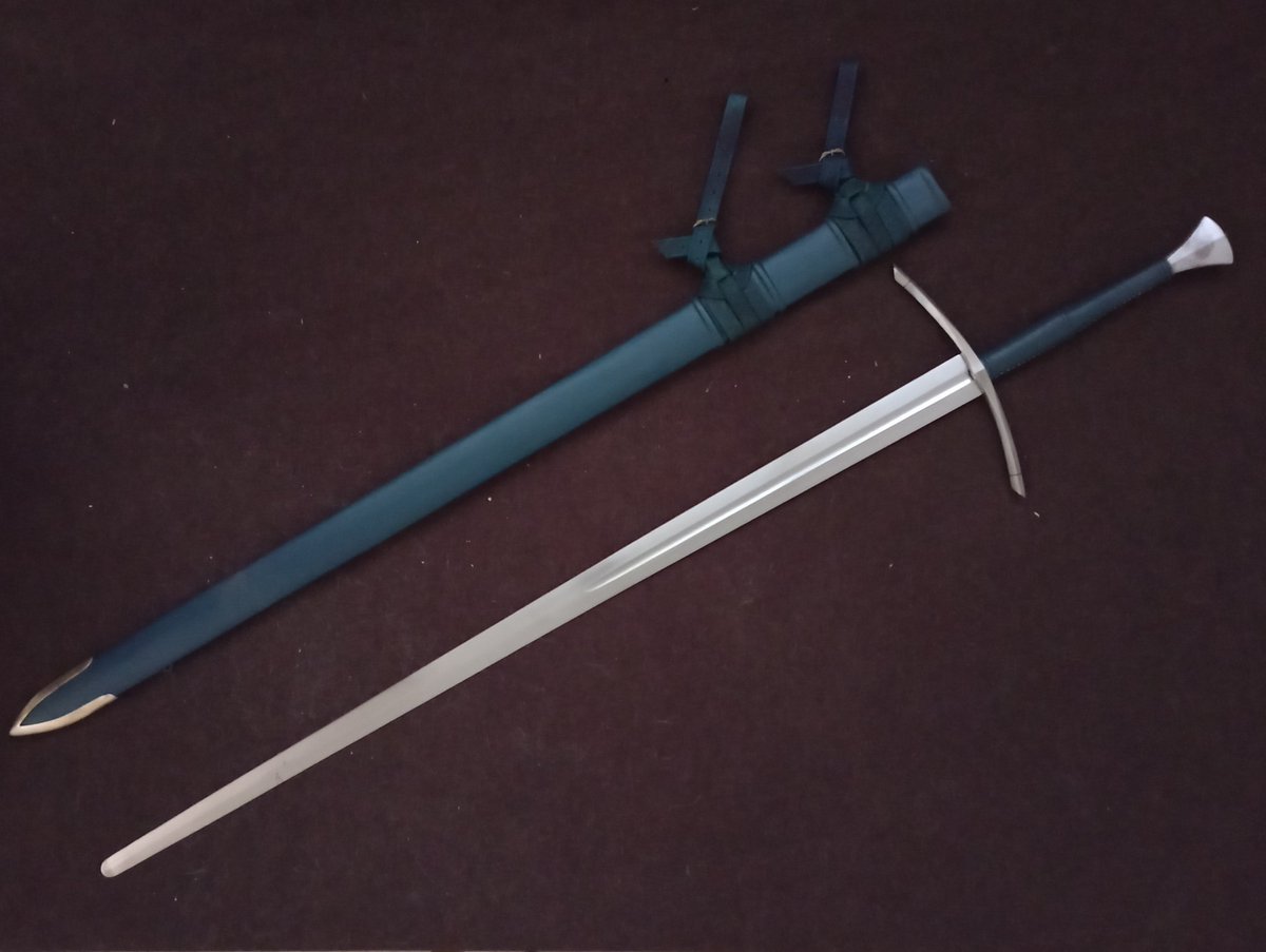 Arann Reichhardt Swordsmith tweet media