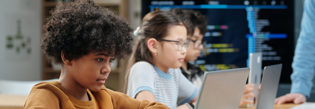 JonMyalls's tweet image. AI companions can be helpful in class, and clear guidelines keep use consistent. Learn the questions that shape strong AI companion policies for #K12, covering privacy, trust and day-to-day classroom use. dy.si/FCxi9d