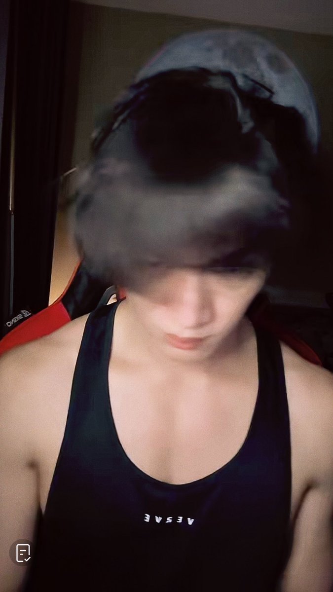 stay w boubou. tweet media