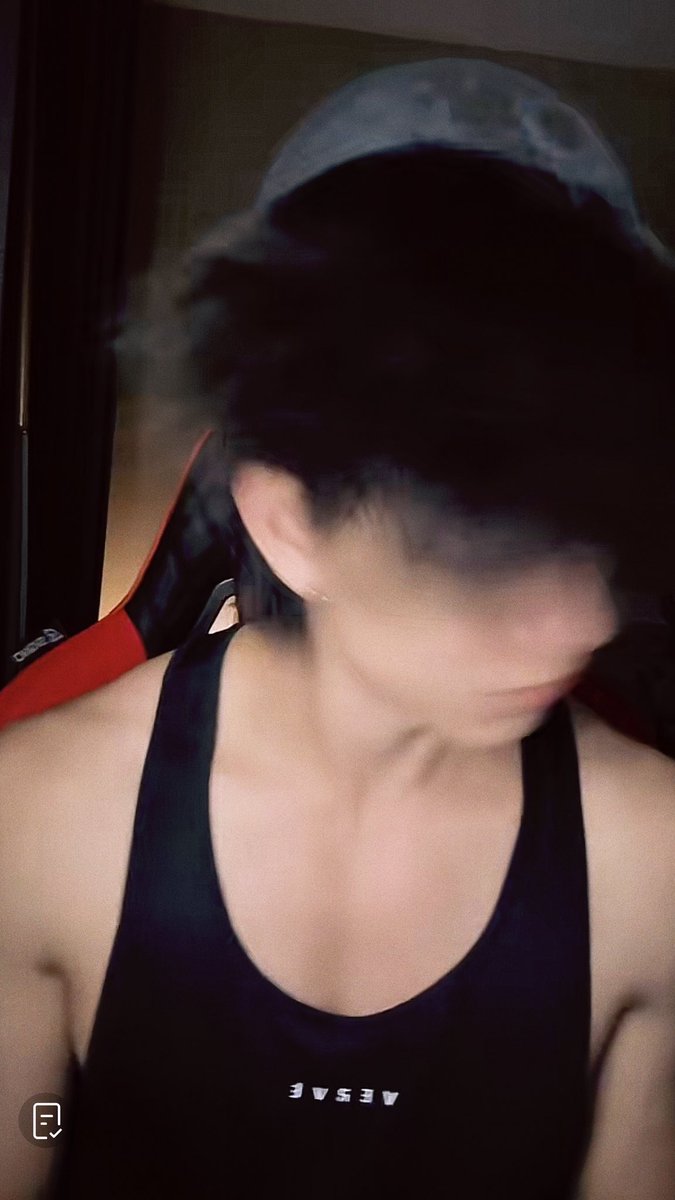 stay w boubou. tweet media