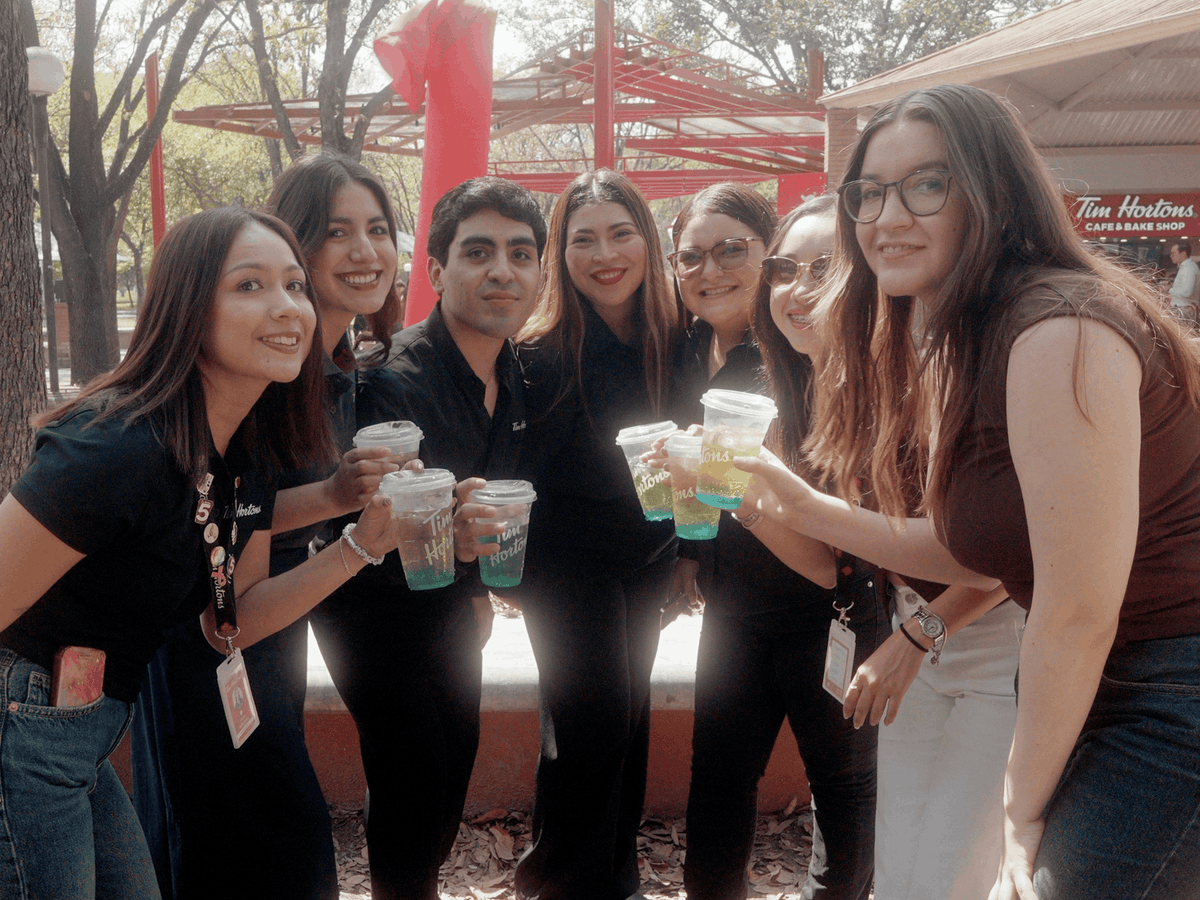 Tim Hortons Mexico tweet media