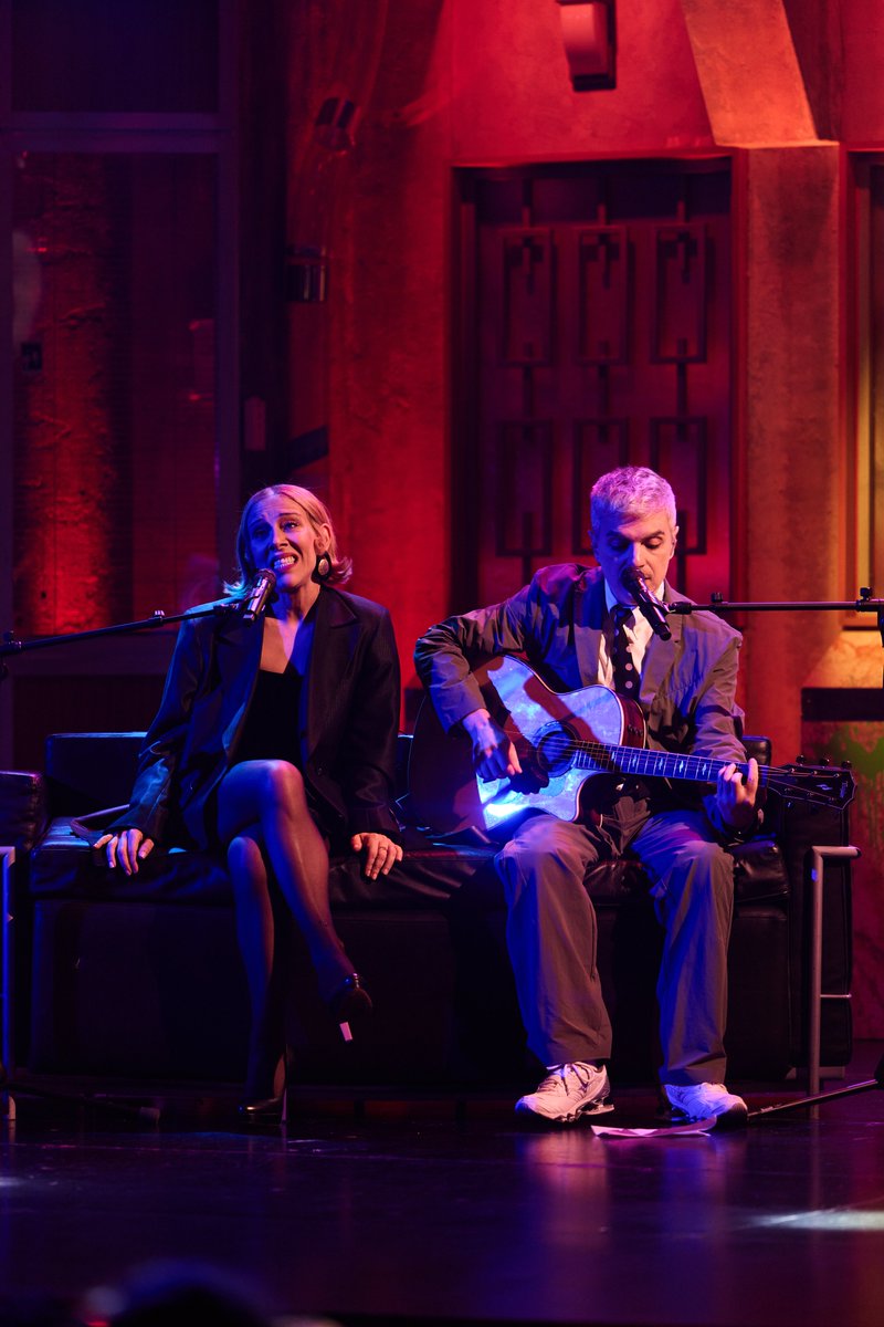 LaRevuelta_TVE's tweet photo. El dúo @mirandaenvivo  formado por los argentinos Ale Sergi y Juliana Gatta presentan su gira de conciertos por España. 

🚴‍♂️ “Despierto amándote” será la canción de La Vuelta 2026, tema con el que participaron en la pasada edición del @benidormfest_rtve

📌 Fechas de la gira:
07 de noviembre - PALMA DE MALLORCA (Es Gremi)
8 de noviembre - VALENCIA (Palau Alameda)
11 de noviembre - MADRID (Movistar Arena)
12 de noviembre - BARCELONA (Sant Jordi Club)
14 de noviembre - MÁLAGA