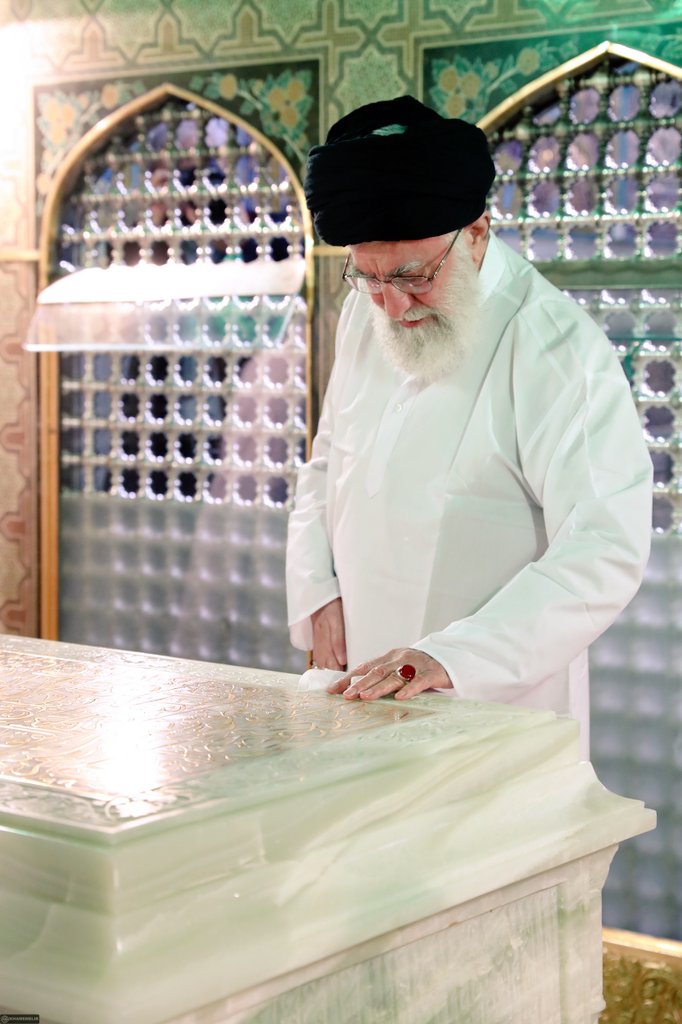 بانوی باران tweet media