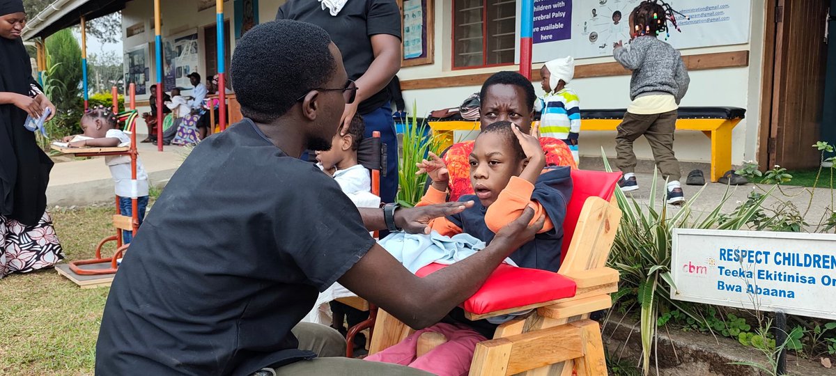 RuharoHospital's tweet photo. Rehabilitation isnโt complete without assistive technology children with disabilities need these tools to achieve better outcomes.
#AssistiveTech #CBID
@cbmWorldwide @cbmIHI @bitekyerezomed1 @TBekson @Ndyowaawe @CBMItalia @JMSUganda @CUREuganda @tvwestUG @MosesOkipi @CBMItalia https://t.co/qay5XRJ2MX
