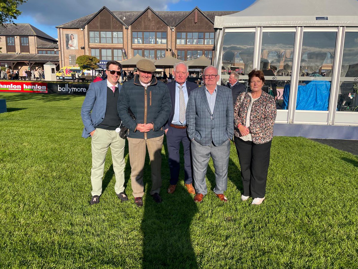 D_K_Racing's tweet photo. 🔹🔸’Pretty Fortunate’ ran a blinder to be beaten just 6.5 lengths in a hot @punchestownrace bumper. First time on a racecourse she’ll come on no end. A good summer on her back and we have a really nice filly for the future. 🏇

#bigfuture #plentytocome https://t.co/X0p4cro5R4