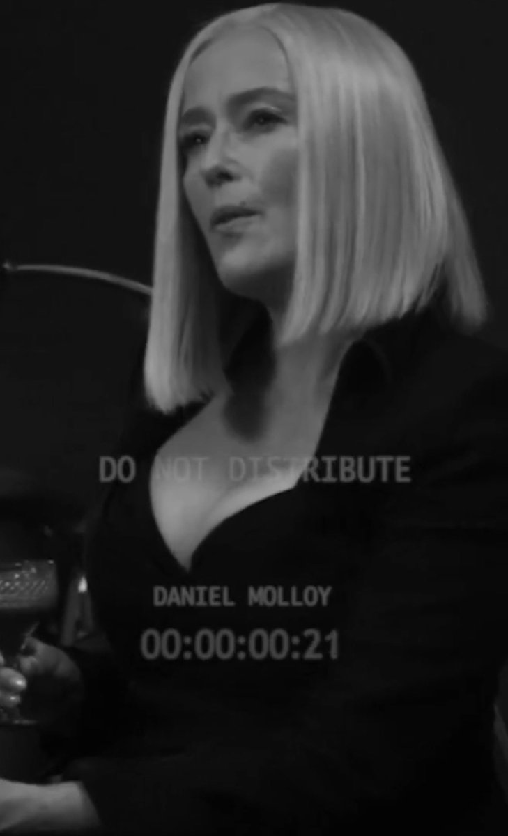 Samaira 💌 Lesbian lounge owner tweet media