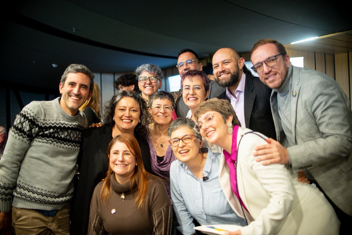 Angélica Lozano Correa tweet media