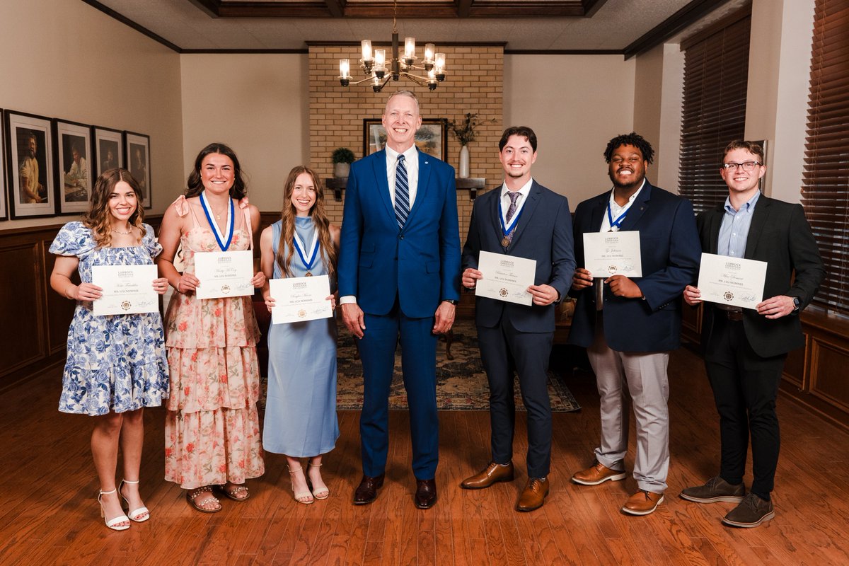 LCUedu's tweet photo. This year's student award recipients/nominees:

Mr. &amp; Ms. LCU: Braxton Turner, Raylee Moore
President's Award: Tye Johnson, Ruth Blayee
Trustee's Award: Tyler Cary, Olivia Elofsson

Mr. LCU nominees: Tye Johnson, Max Dement
Ms. LCU nominees: Kate Franklin, Marty McCoy https://t.co/gc3UlJLGrI