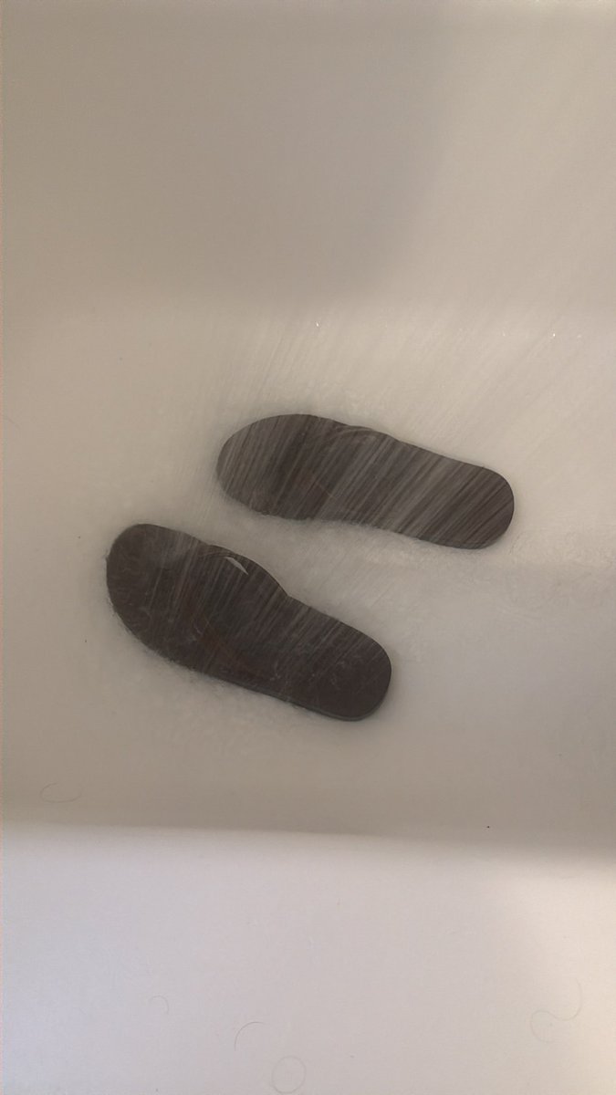 onearmsteven's tweet photo. Washing the Ryan Della funk off of these jawns https://t.co/6pNmVaESUR