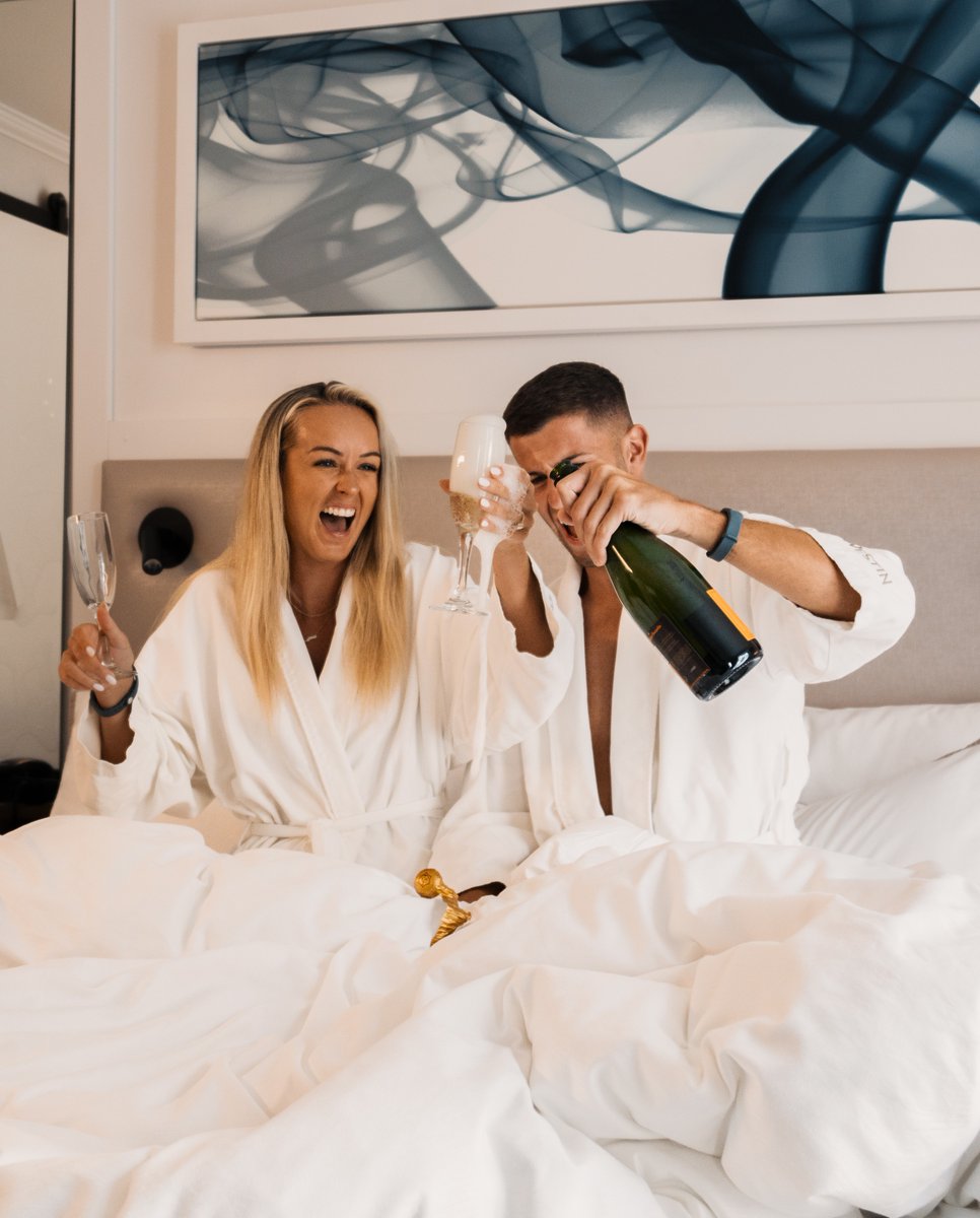 Westin Grand Cayman tweet media