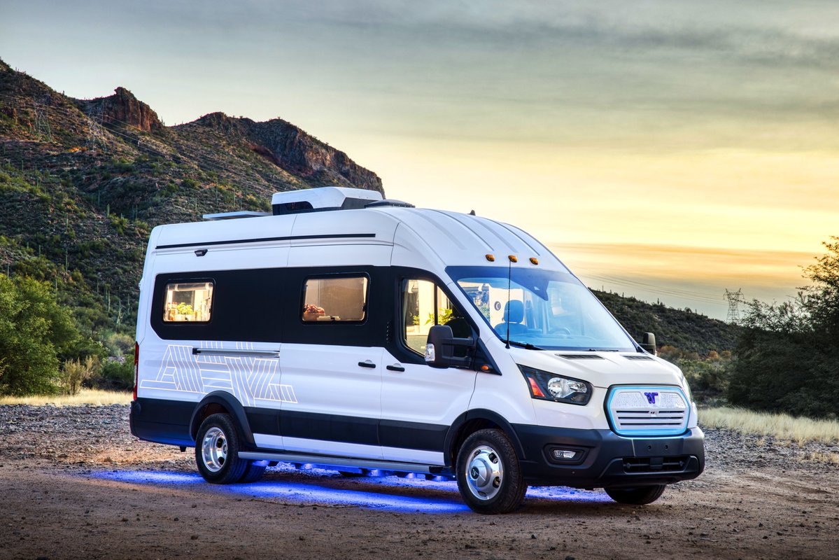 WEnRVcom's tweet image. Electric RVs sound like the future… but 2026 says “not so fast” ⚡🚐

Limited range, scarce charging, and real-world hurdles are still holding things back.

The shift is happening—just slower than expected.

Would you go electric for your next RV trip? 👇
-
-
#rvlife #ElectricRV