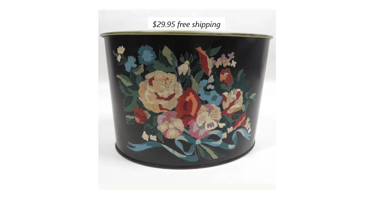 rarefinds4u's tweet image. Vintage metal storage
Vintage pink beaded necklace
 #freeshipping #smilett23 #vintage #antique #shopping