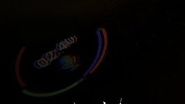 TAMAMA1819's tweet image. #Phasmophobia 調査員の左手の時計はストップウォッチだけでなくボイチャのトグルのマイク表示っぽいものや外側のリング状の赤青緑のインジゲーターはひょっとして正気度モニター？みたいな多機能なツールなのか
どちらにせよゲーム内で何かしらのキーを押してタイムを計れるのならありがたいが…