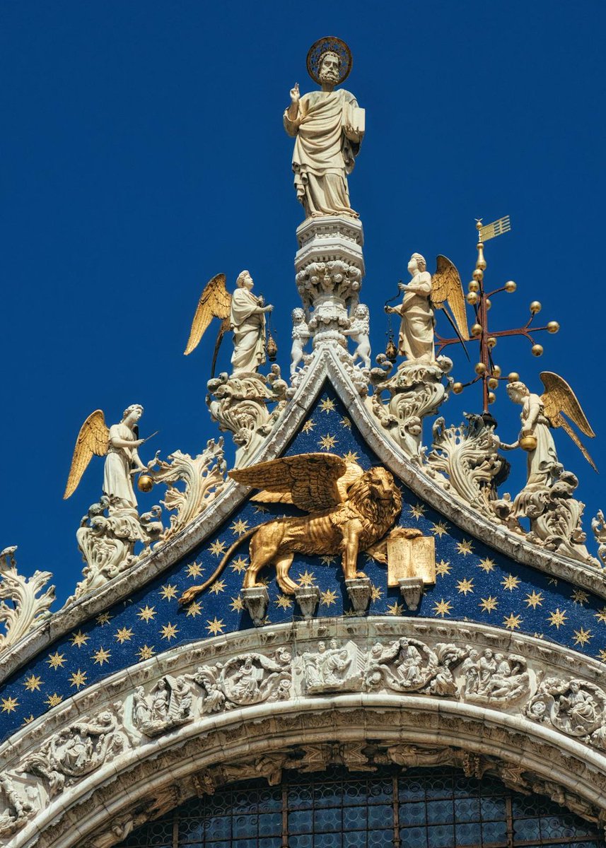 Architecture Hub tweet media