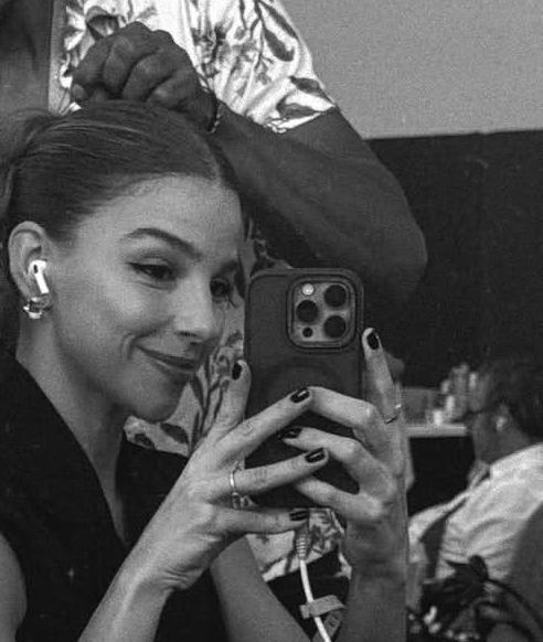 Lorraene tweet media