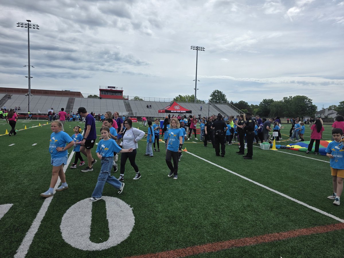Beach_APE's tweet photo. Little Feet Meet 2026 is in the books! Such a great day!

#VBCPSLFM26 #Wearevbschools
@rob_mages https://t.co/c8fiScY5Be