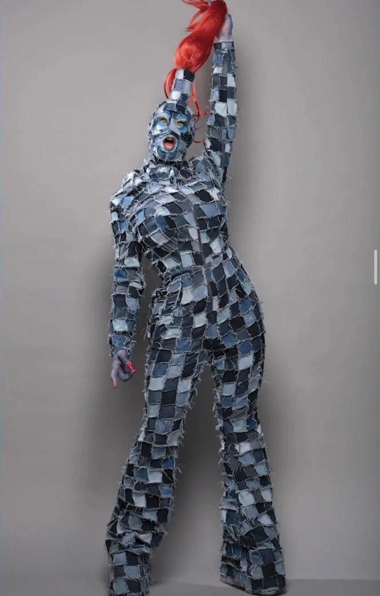 roark !! 🐌 #TEAMDAWN tweet media