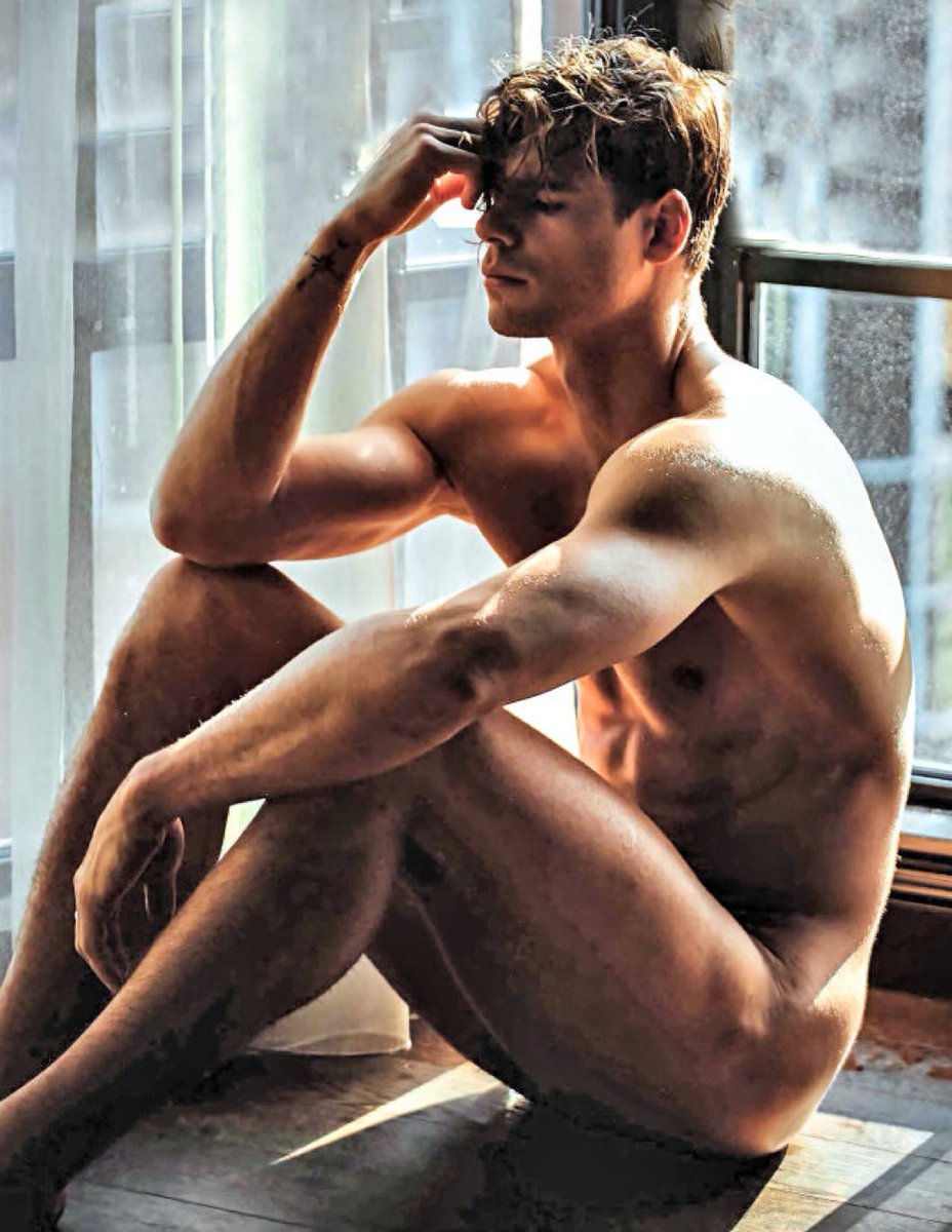 HunkyGuysPics's tweet photo. #HunkyGuysPics #HotMen
#HunkOfTheDay #SexyMen
#Hunk #Gay #HandsomeHunk
#MaleNude #NakedGuy #HotGuy
#GayMen #GayHunks #GayNudes https://t.co/2LyUsp22ly