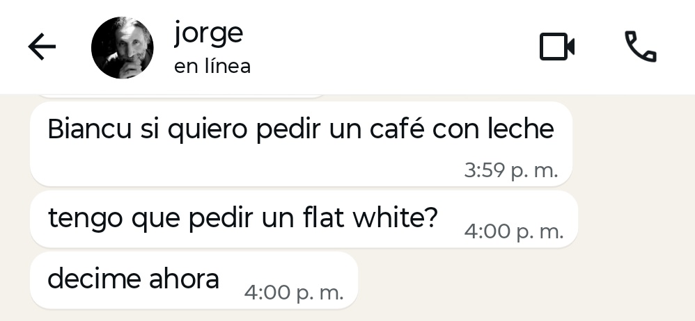 el leve tono de urgencia y confusión de este mensaje de mi papá se me caen las lágrimas